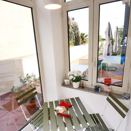 Casa Giulia Vesuvio Posillipo * Naples