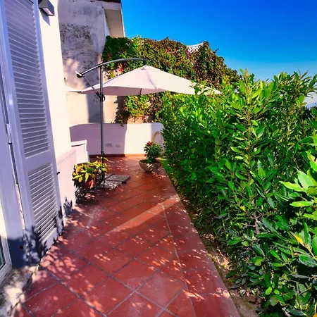 Casa Giulia Vesuvio Posillipo Apartment Naples