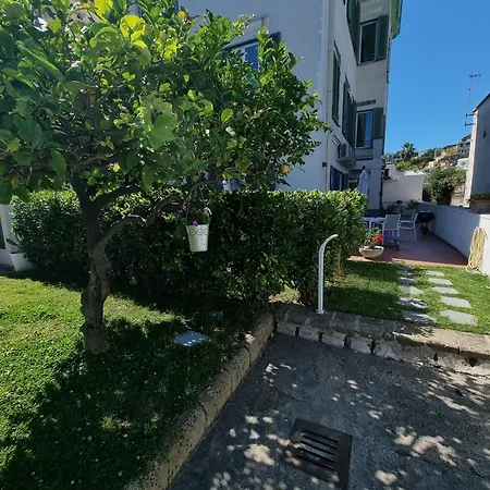 Casa Giulia Vesuvio Posillipo *