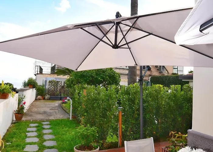 アパート Casa Giulia Vesuvio Posillipo ナポリ