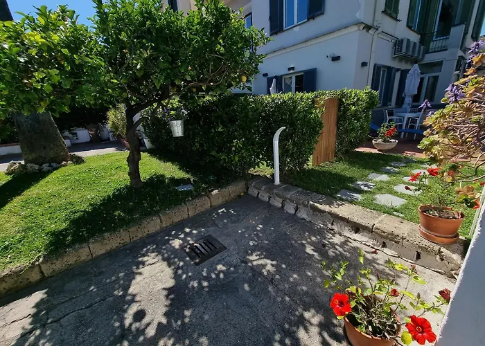 アパート Casa Giulia Vesuvio Posillipo ナポリ